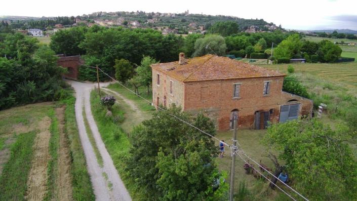 Image No.30-Ferme de 6 chambres à vendre à Sinalunga