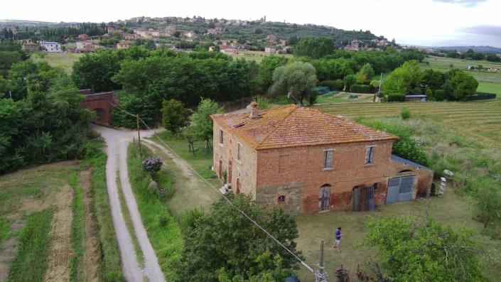 Image No.31-Ferme de 6 chambres à vendre à Sinalunga