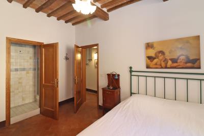 Pienza_restored_townhouse_for_Sale--15-