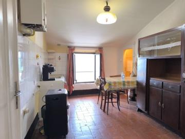 Montepulciano_Apartment_in_historic_Centre_for_sale_with-_garage_ref--34-