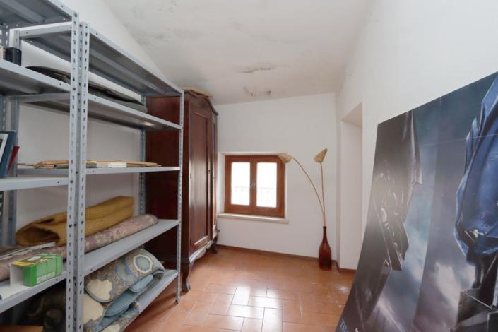 Image No.21-3 Bed Apartment for sale