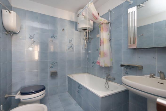 Image No.24-3 Bed Apartment for sale