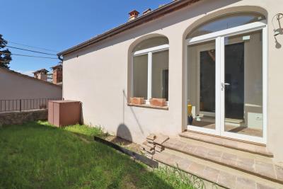 Montefollonico-stone_house_with_garden_for_Sale--4-