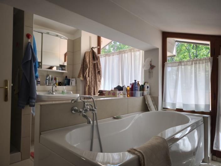 Image No.33-2 Bed Apartment for sale