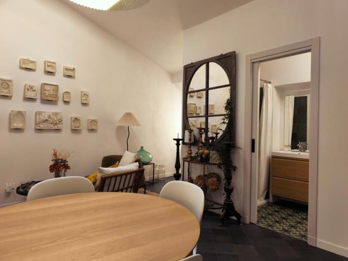 Image No.17-2 Bed Apartment for sale