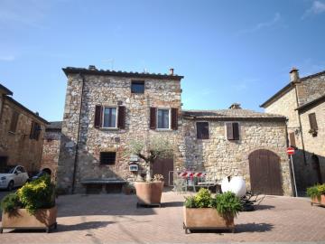 Montefollonico_2_bedrooms_apartment_for_sale--FILEminimizer-