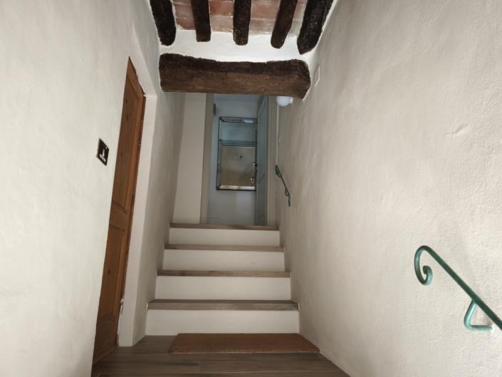 Image No.19-2 Bed Apartment for sale