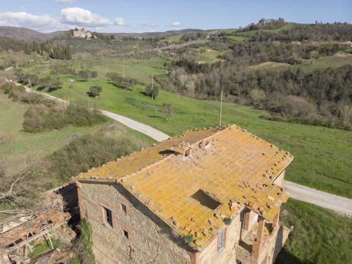 Image No.32-8 Bed Farmhouse for sale