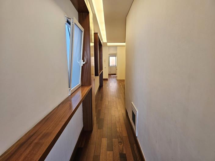 Image No.26-3 Bed Flat for sale