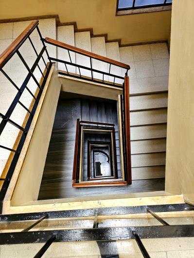 Image No.36-3 Bed Flat for sale