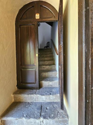 Image No.42-15 Bed Mansion for sale