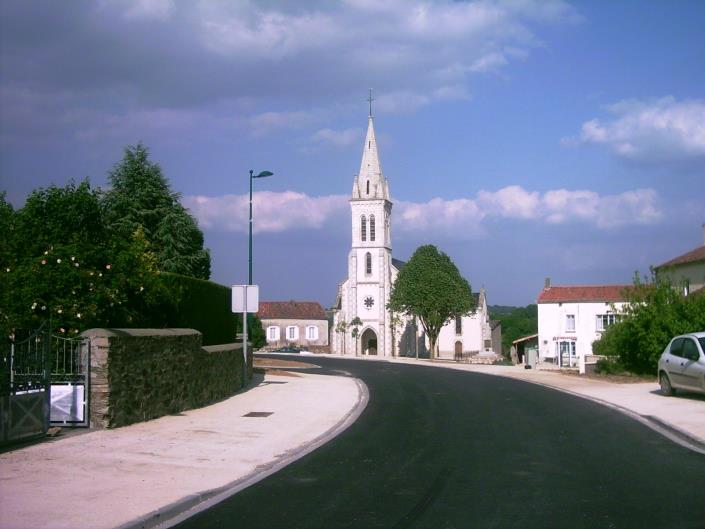 Image No.4-Maison de 2 chambres à vendre à Le Beugnon