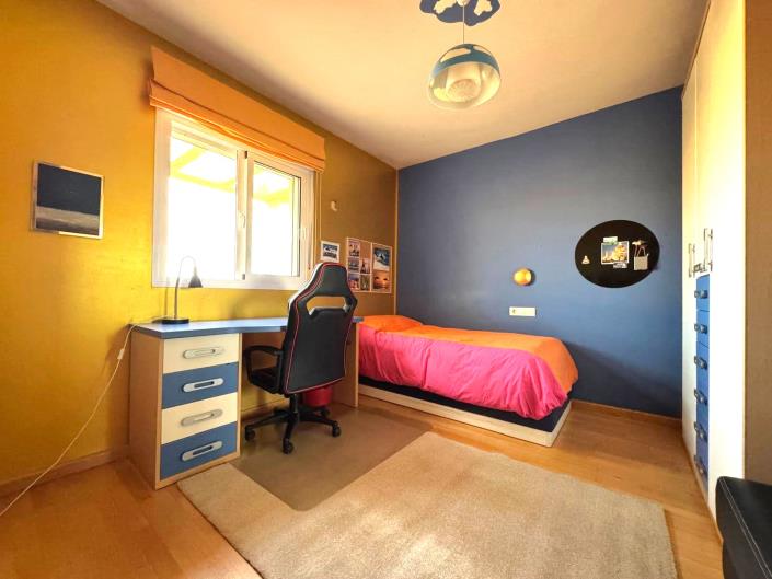 Image No.16-4 Bed Penthouse for sale