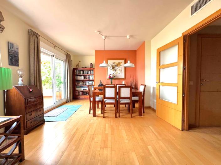 Image No.26-4 Bed Penthouse for sale