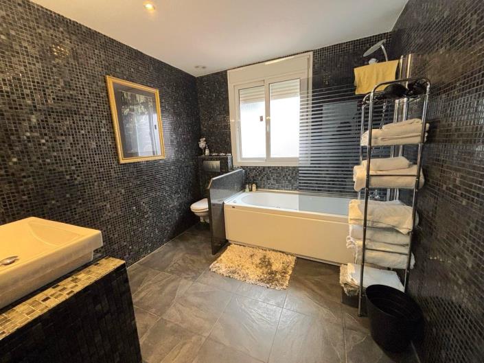 Image No.22-Maison / Villa de 5 chambres à vendre à Torremolinos