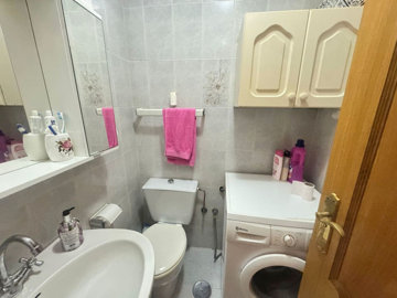 12-53013098fcab6c38b1379cd33298e050