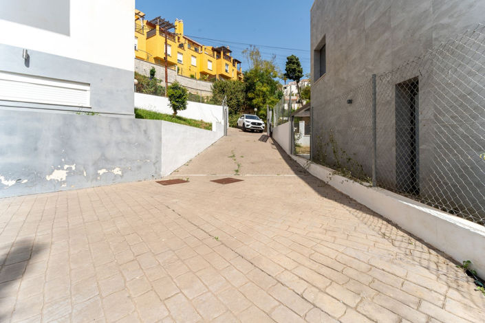 Image No.46-2 Bed Villa for sale