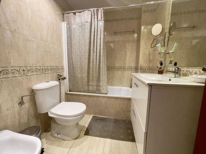 Image No.14-3 Bed Apartment for sale