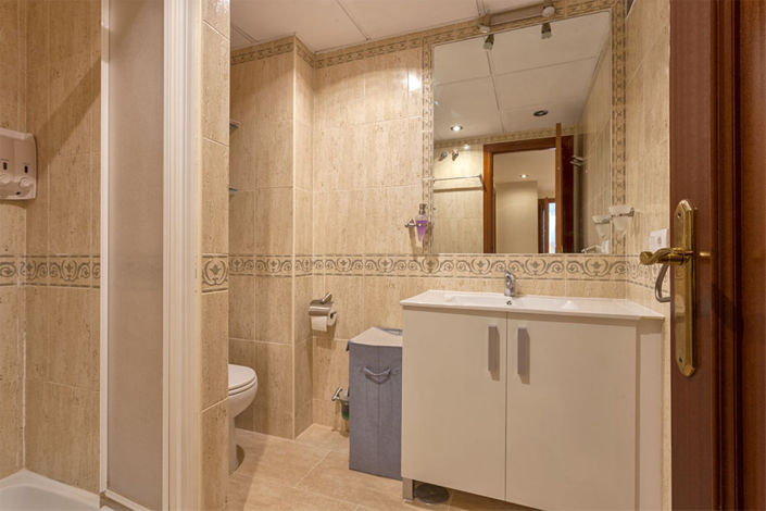 Image No.16-3 Bed Apartment for sale