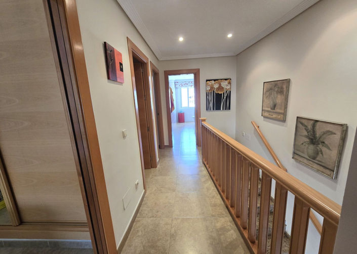 Image No.13-3 Bed Semi-Detached for sale