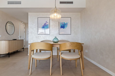 12-53013098fcab6c38b1379cd33298e050