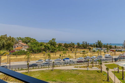 2-5bd7b9d04b45e33852eaf0ec6670150d