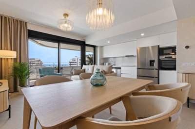 9-467d0cee5b725f3ef65f102a0c2e69c0