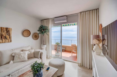 2-5bd7b9d04b45e33852eaf0ec6670150d