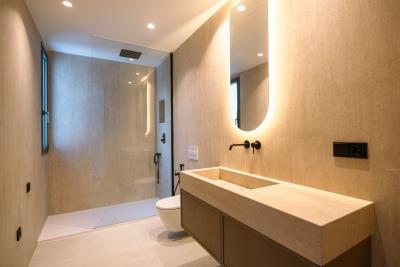 00ba34e8-48f2-49f5-a2a6-30e9e5261025