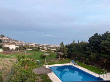 13-5fd73dea700db77384c091ca9818b1a9