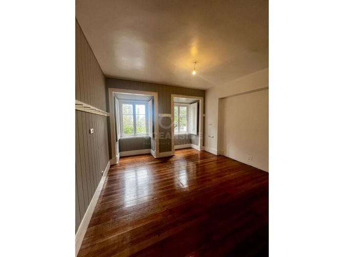 Image No.3-Appartement de 6 chambres à vendre à Lisbon