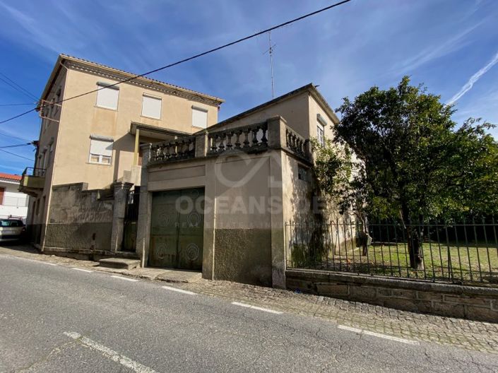 Image No.21-10 Bed House for sale