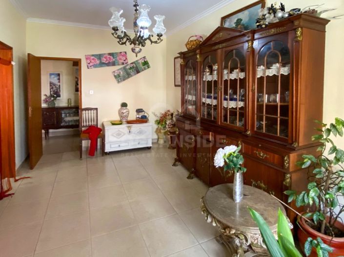 Image No.10-3 Bed House for sale