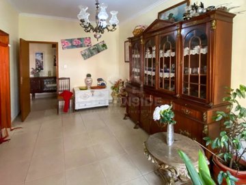 id86089a01-0000-0500-0000-0000157217a3