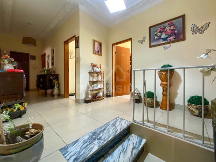 Image No.3-3 Bed House for sale