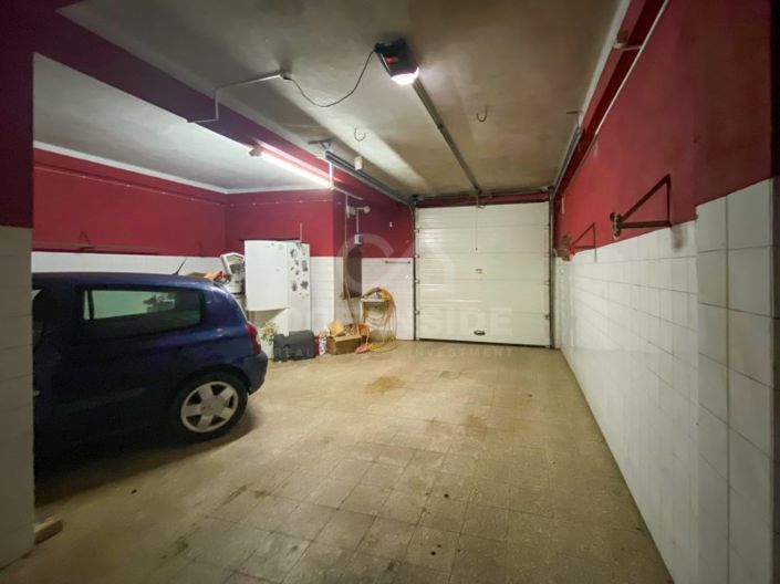 Image No.32-3 Bed House for sale