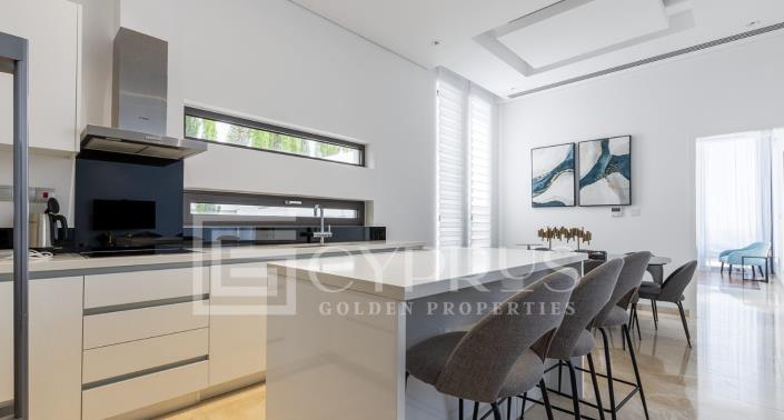 Image No.6-Maison / Villa de 4 chambres à vendre à Sea Caves