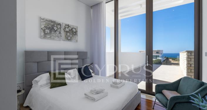 Image No.10-Maison / Villa de 4 chambres à vendre à Sea Caves