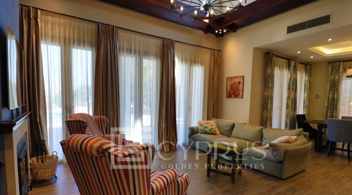 Image No.2-5 Bed Villa / Detached for sale