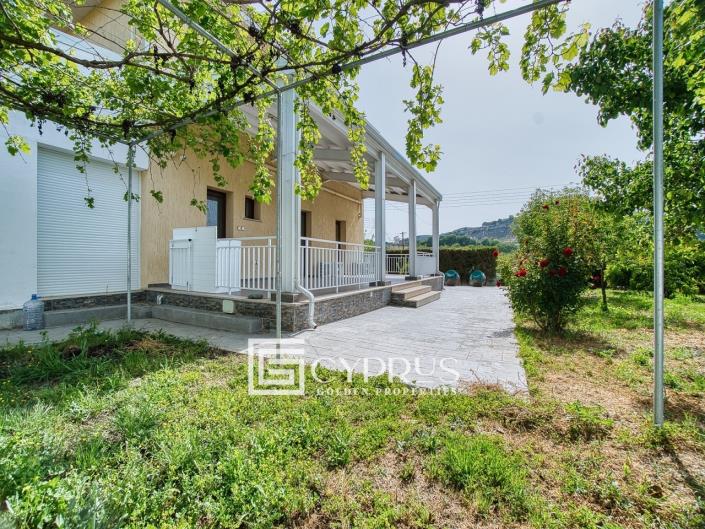 Image No.4-Maison / Villa de 5 chambres à vendre à Stroumpi