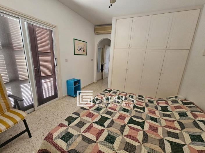 Image No.13-3 Bed Villa / Detached for sale