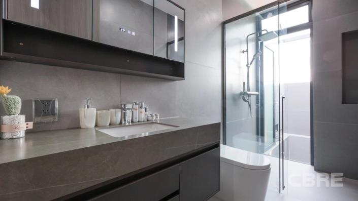 Image No.14-Villa de 4 chambres à vendre à Chalong