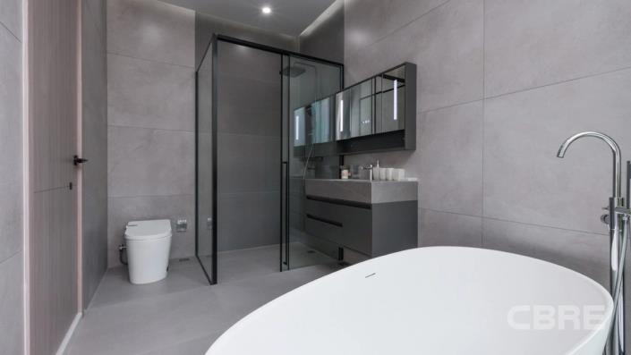 Image No.19-Villa de 4 chambres à vendre à Chalong