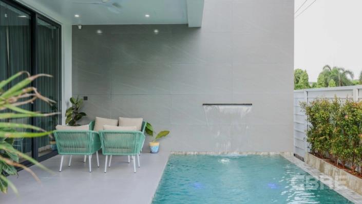 Image No.22-Villa de 4 chambres à vendre à Chalong