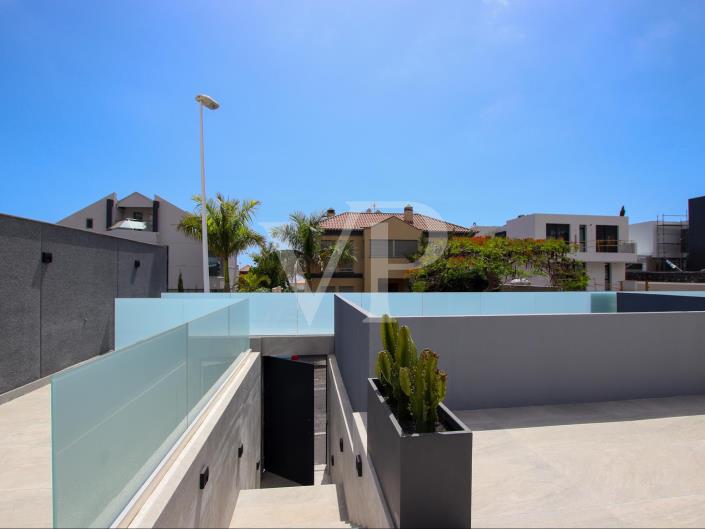 Image No.4-4 Bed Villa for sale