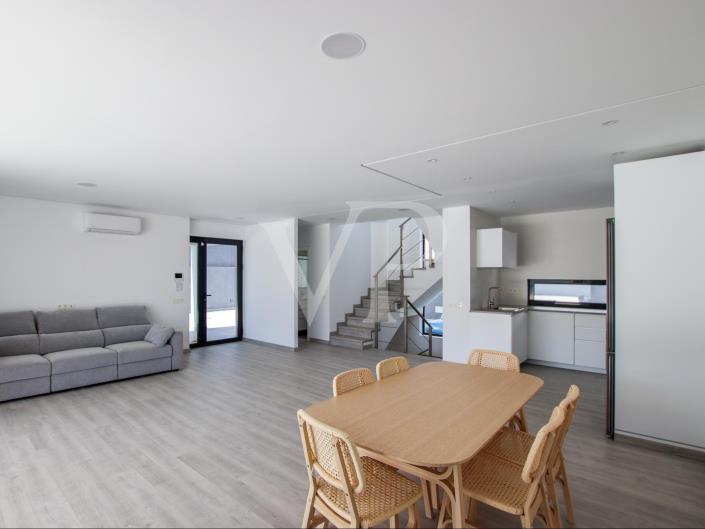 Image No.7-4 Bed Villa for sale