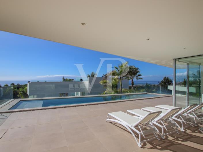 Image No.5-5 Bed Villa for sale