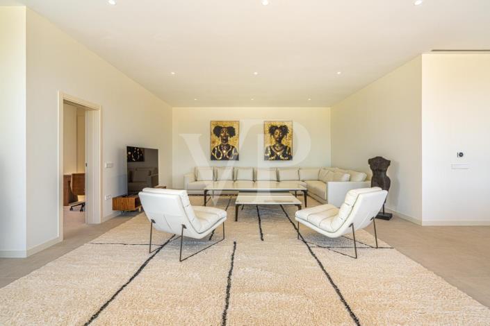 Image No.23-4 Bed Villa for sale