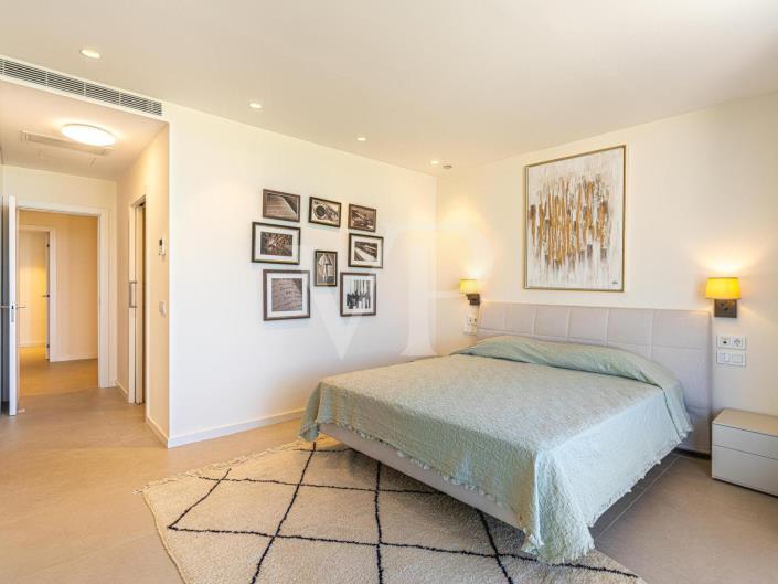 Image No.29-5 Bed Villa for sale