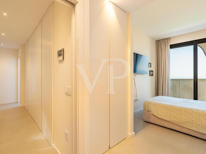 Image No.48-5 Bed Villa for sale